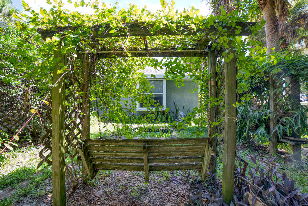 2286 Southwest Cree Road Port St. Lucie, FL 34953 - Photo 36 of 49 Image13