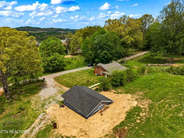 $299,900 | 1757 Cottage Hill Circle, New Market, TN 37820