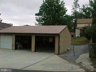 2644 Cedar Top Road Mohnton, PA 19540 - Photo 5 of 6