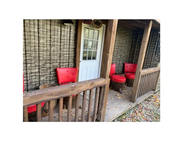 $55,000 | 112 Riverside Drive, Elmora, PA 15737