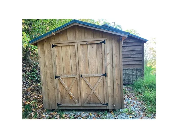 $55,000 | 112 Riverside Drive, Elmora, PA 15737