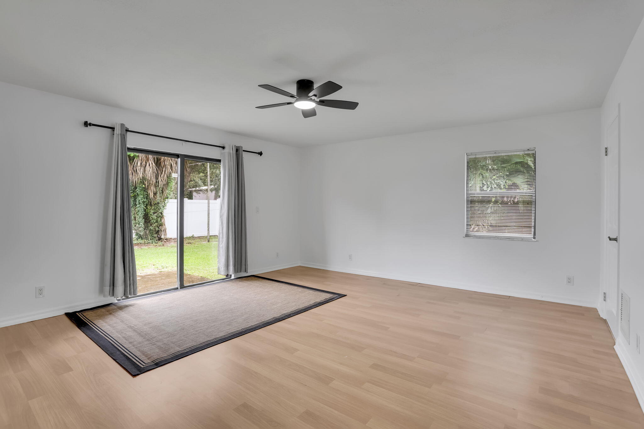 631 Bailey Street Boca Raton, FL 33487 - Photo 25 of 31 26-web-or-mls-0E2A8184