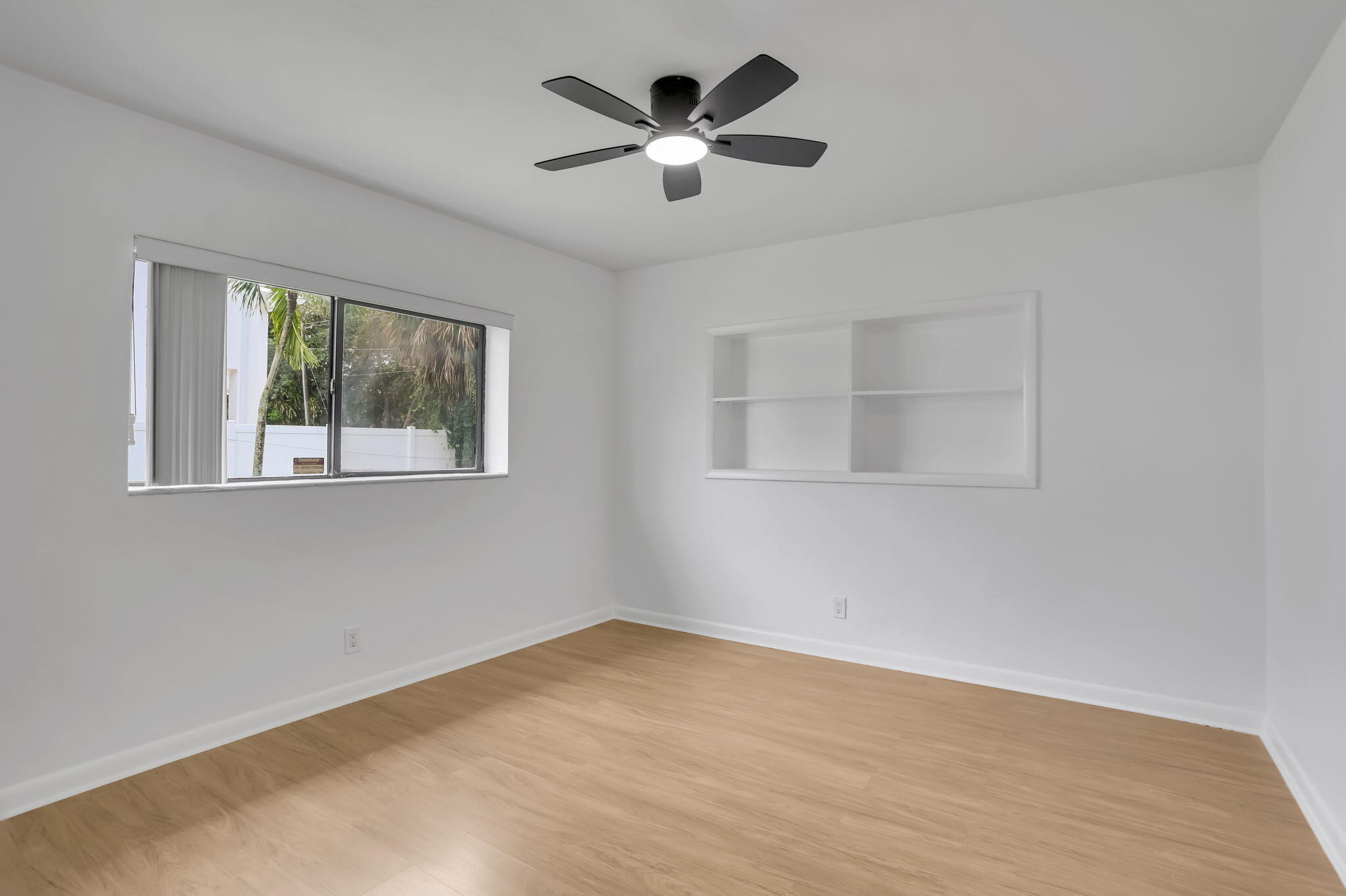 631 Bailey Street Boca Raton, FL 33487 - Photo 30 of 31 29-web-or-mls-0E2A8204