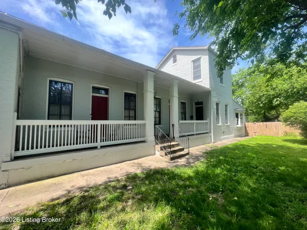 $1,300 | 1327 East Washington Street, Unit 2, Louisville, KY 40206