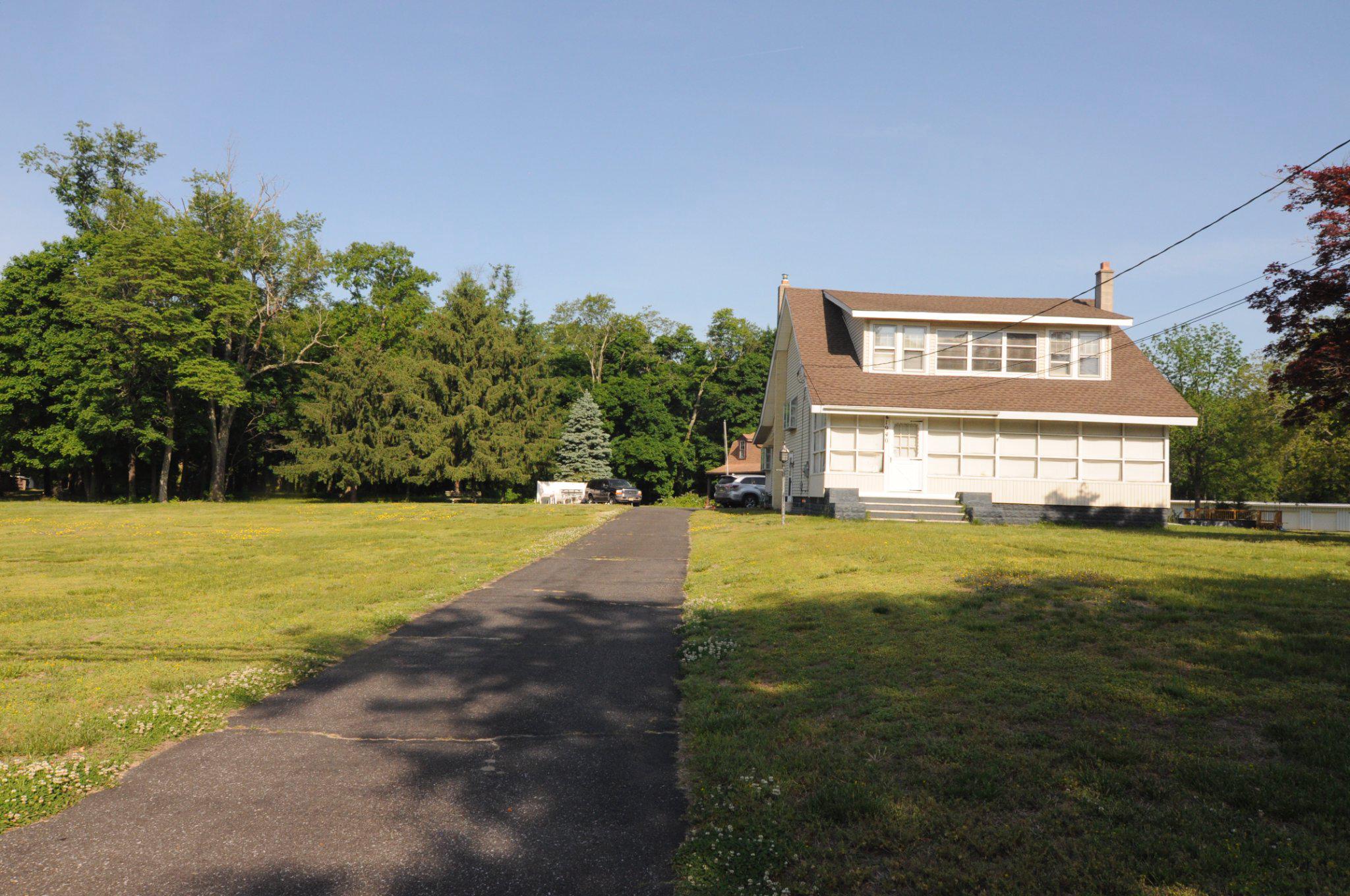 1940 South Main Road Vineland, NJ 08360 - Photo 1 of 36 Charming home on spacious green lot.