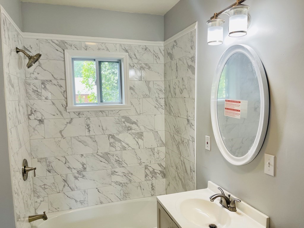 23 Harvey Street Springfield, MA 01119 - Photo 34 of 42