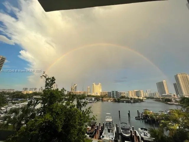 $2,900 | 2500 Parkview Drive, Unit 1919, Hallandale Beach, FL 33009