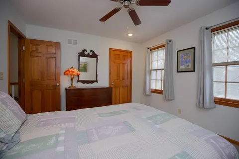 $525,000 | 9708 West 121st Terrace, Overland Park, KS 66213