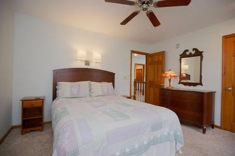 $525,000 | 9708 West 121st Terrace, Overland Park, KS 66213