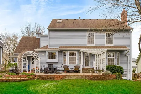 $525,000 | 9708 West 121st Terrace, Overland Park, KS 66213