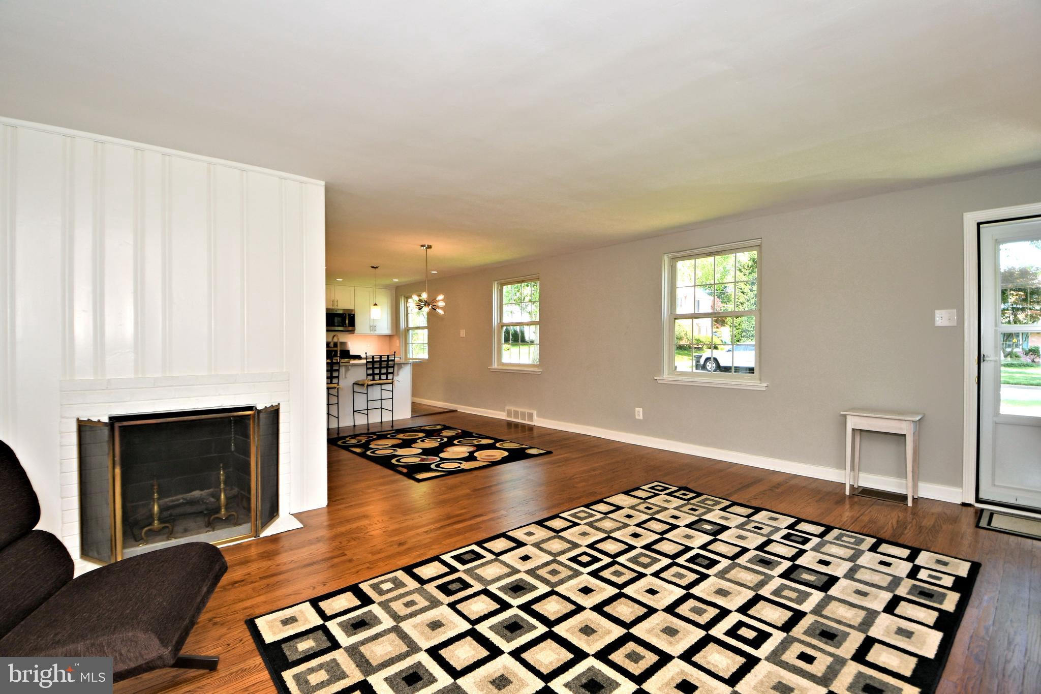 3185 Mayflower Road Plymouth Meeting, PA 19462 - Photo 21 of 49 Living room with fireplace