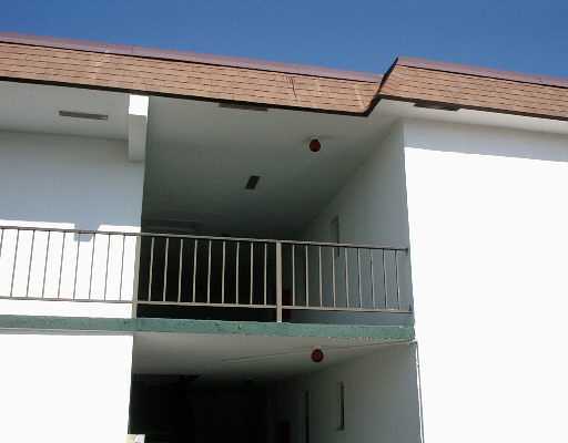 502 Davis Road, Unit 8 Palm Springs, FL 33461 - Photo 5 of 16 Additional Photo