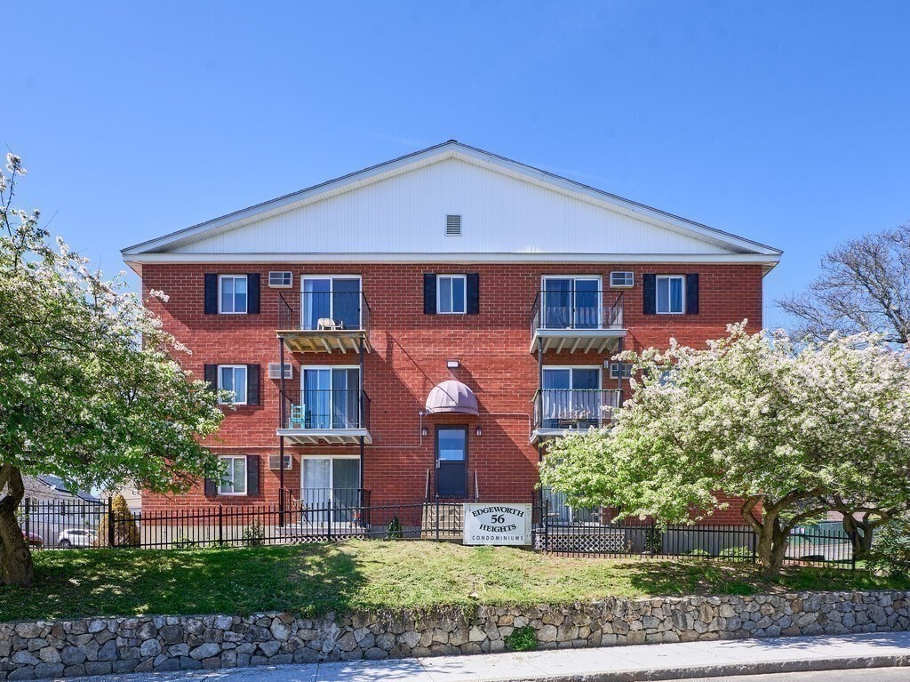 56 Edgeworth Street, Unit 22 Worcester, MA 01605 - Photo 1 of 11