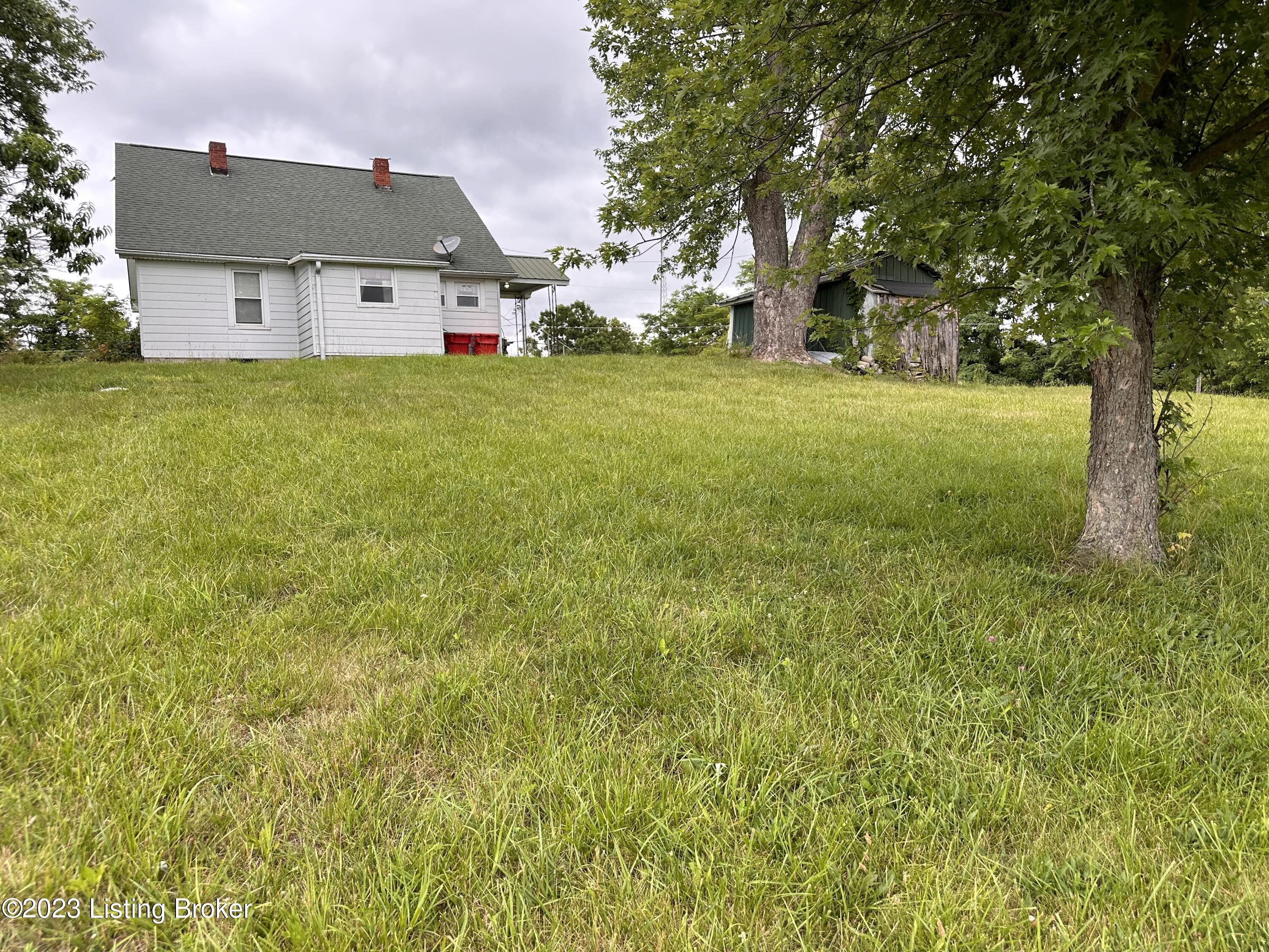 485 Dry Ridge Road Frankfort, KY 40601 - Photo 7 of 24 IMG_1052