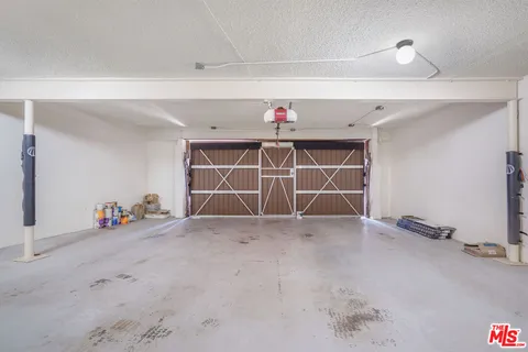 $2,995,000 | 1418 Warner Avenue, Los Angeles, CA 90024