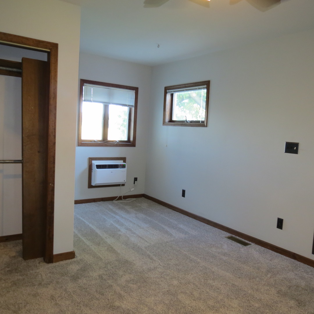 11762 East 7000 N Road Grant Park, IL 60940 - Photo 11 of 40
