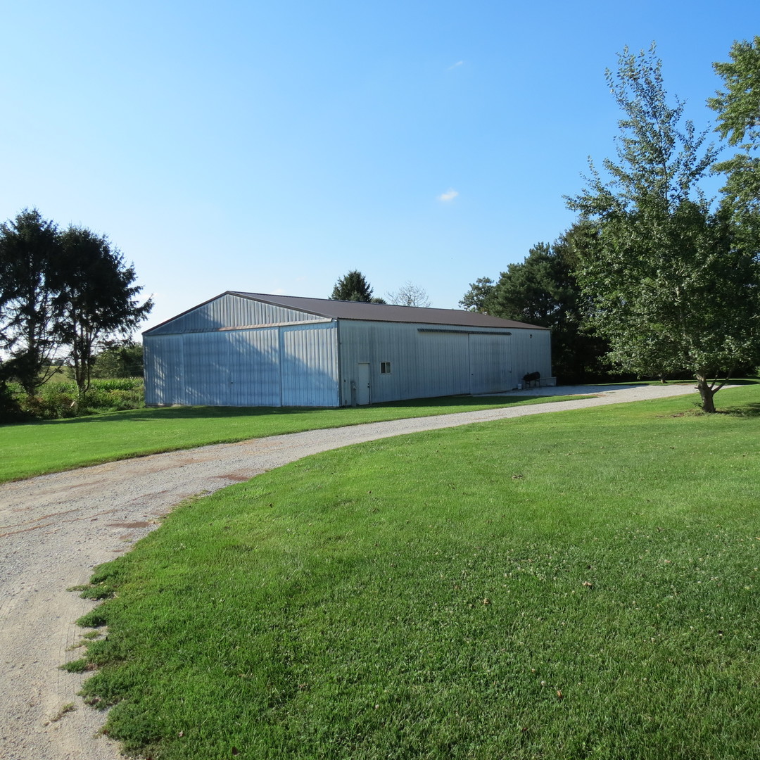 11762 East 7000 N Road Grant Park, IL 60940 - Photo 33 of 40
