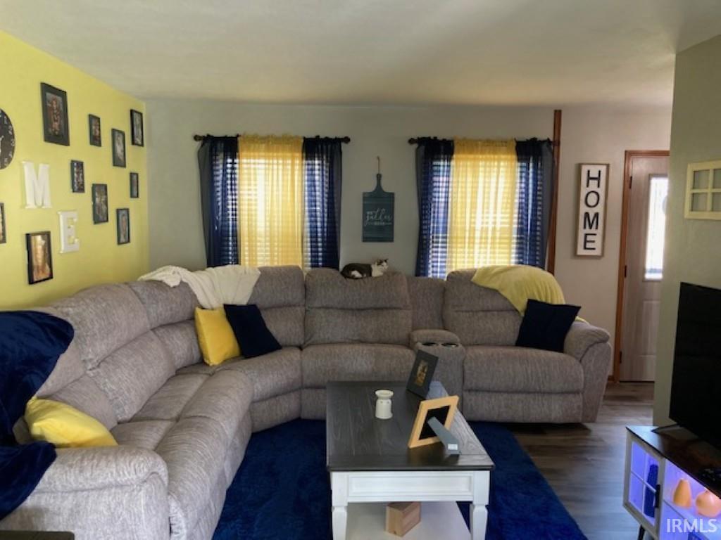 2703 Senate Lane Kokomo, IN 46902 - Photo 2 of 13