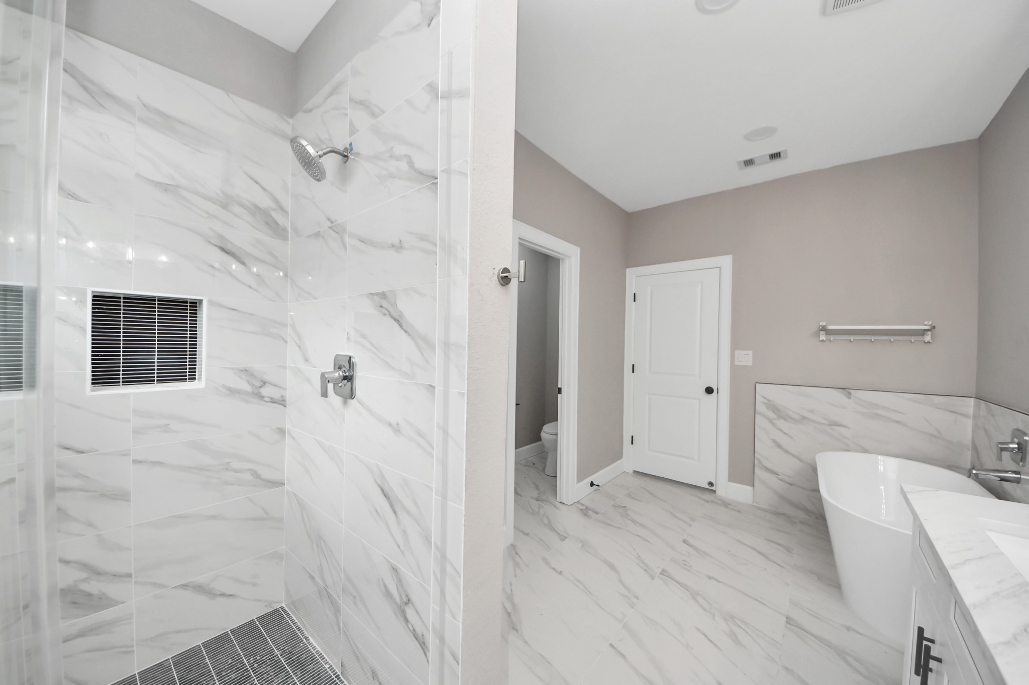 8312 Comal Street Houston, TX 77051 - Photo 14 of 25