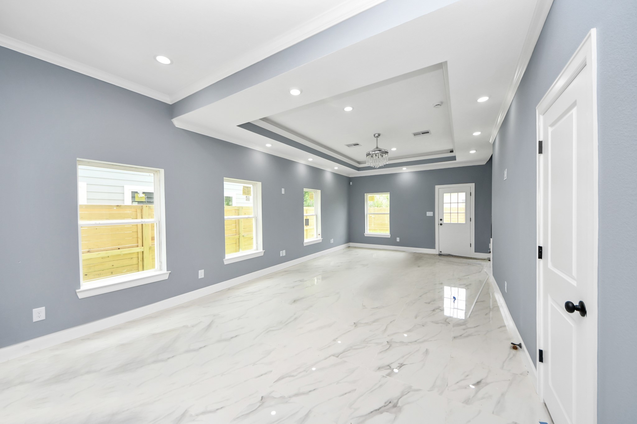 8312 Comal Street Houston, TX 77051 - Photo 3 of 25