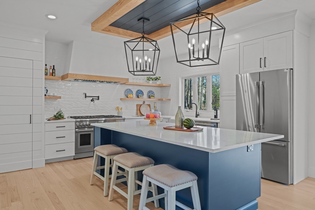 6 Sellers Farm Road Andover, MA 01810 - Photo 8 of 40