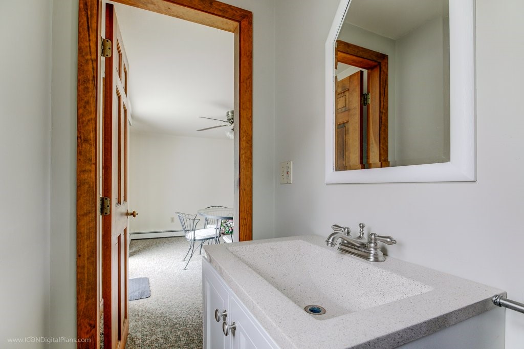 6 Ruth Street Middletown, RI 02842 - Photo 16 of 50 Gallery Image 16