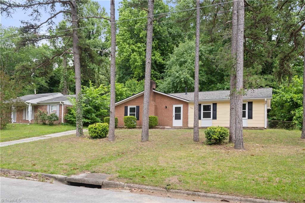 802 Miriam Avenue High Point, NC 27263 - Photo 4 of 33