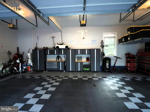 $1,639,000 | 204 Sandy Flash Drive, Kennett Square, PA 19348