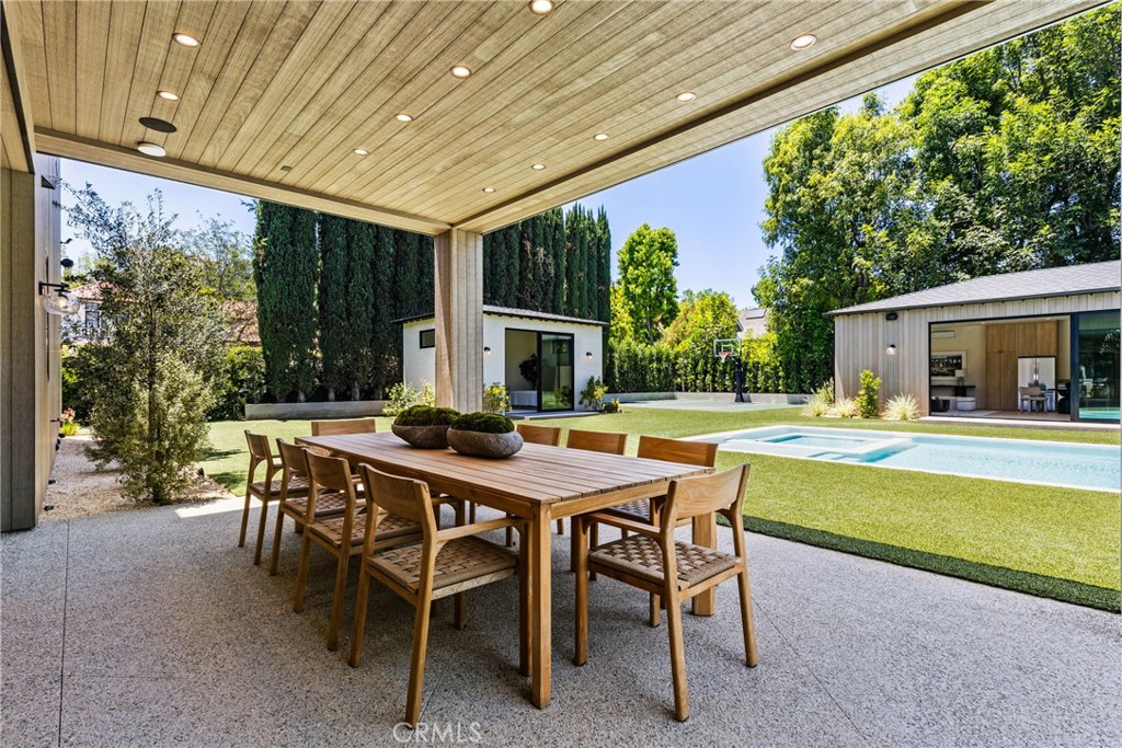 5421 Bothwell Road Tarzana, CA 91356 - Photo 89 of 145