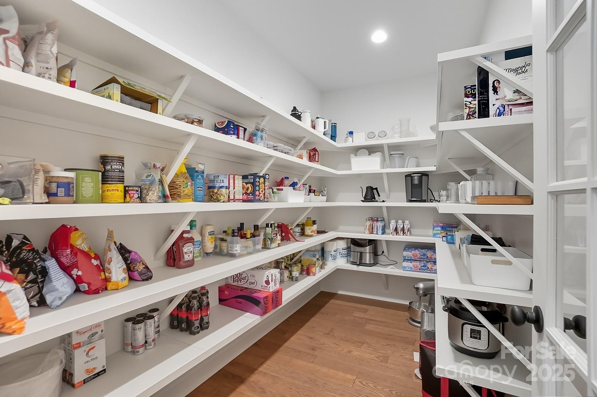 108 Kimmswick Road Charlotte, NC 28214 - Photo 15 of 33