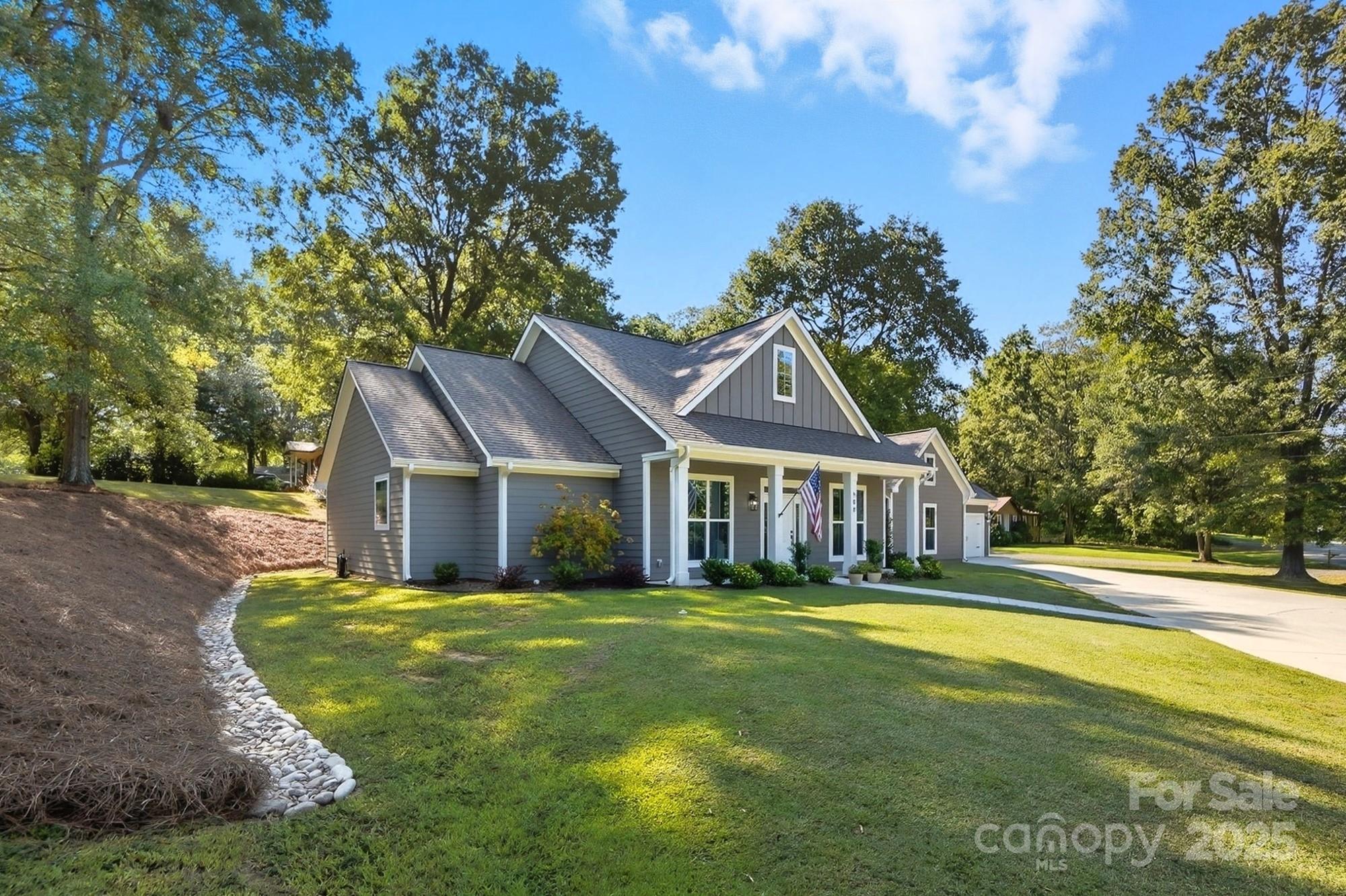 108 Kimmswick Road Charlotte, NC 28214 - Photo 2 of 33