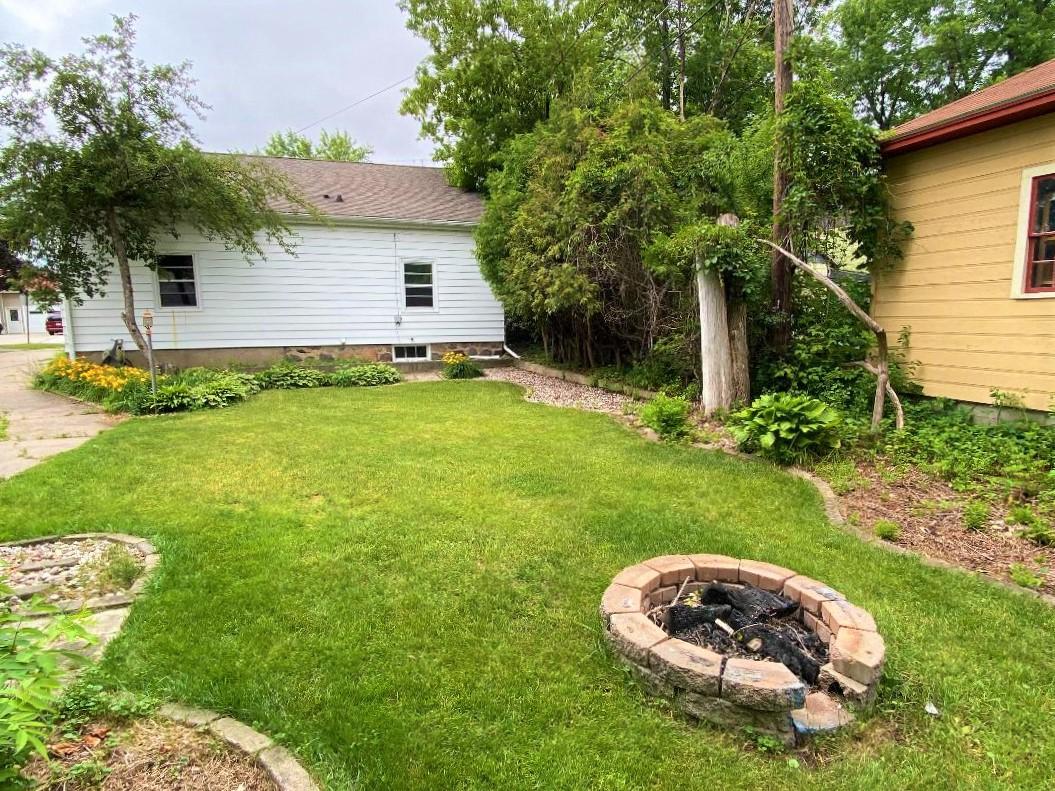 219 Conro Street Rhinelander, WI 54501 - Photo 2 of 17 Gallery Image 2