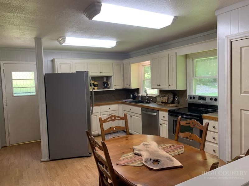 95 Glade Creek Road Sparta, NC 28675 - Photo 27 of 49