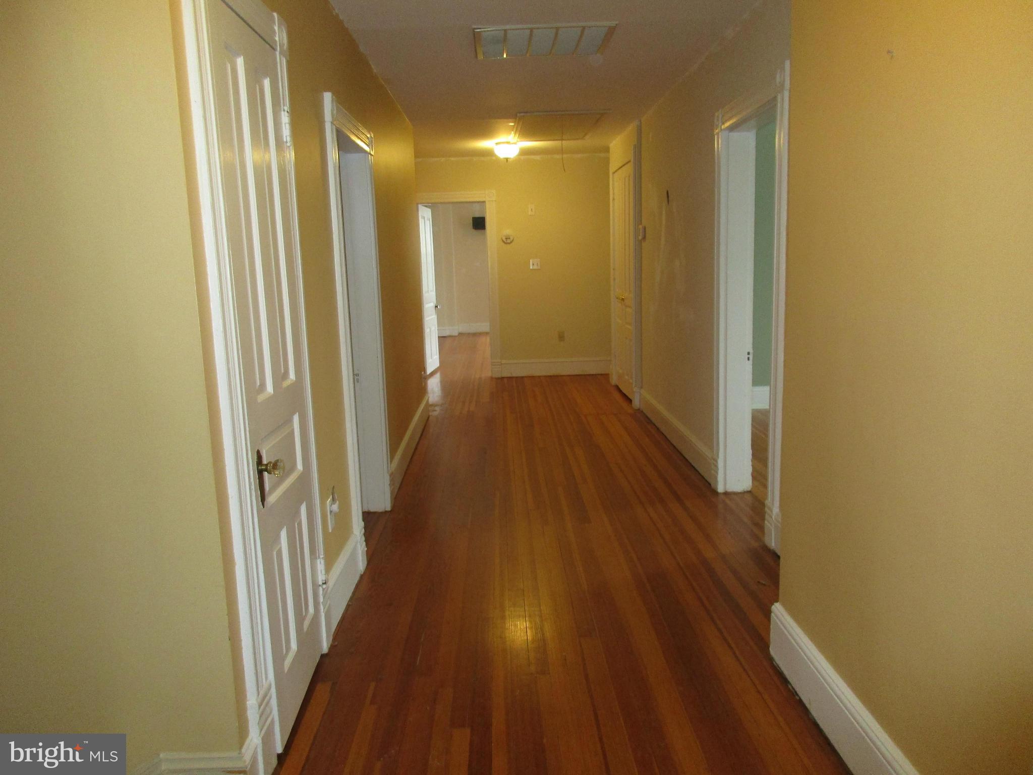 8407 Legg Road Frederick, MD 21704 - Photo 12 of 22 Upstairs hallway
