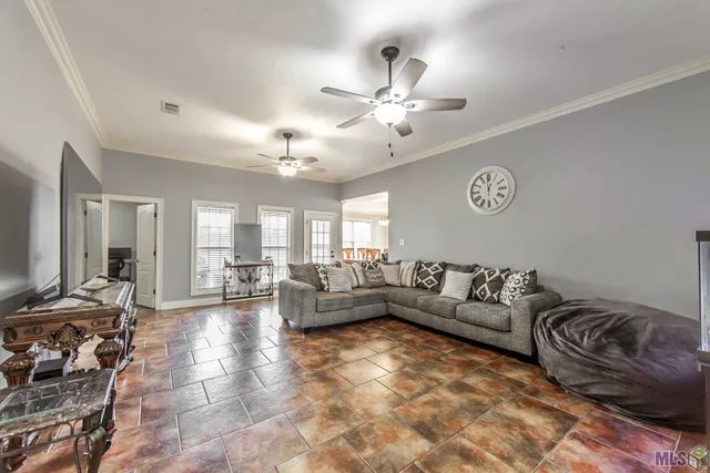 $239,000 | 219 Blue Ridge Drive, Gray, LA 70359