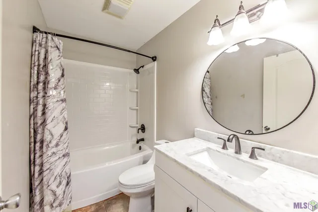 $239,000 | 219 Blue Ridge Drive, Gray, LA 70359