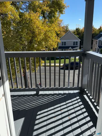 $2,000 | 2657 Main Street, Hartford, CT 06120