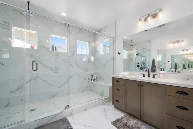 $1,435,000 | 945 Brilliance Lane, Costa Mesa, CA 92626