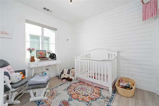 $1,435,000 | 945 Brilliance Lane, Costa Mesa, CA 92626