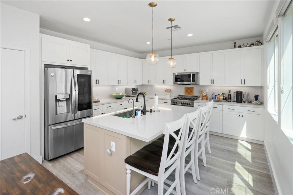 945 Brilliance Lane Costa Mesa, CA 92626 - Photo 7 of 22