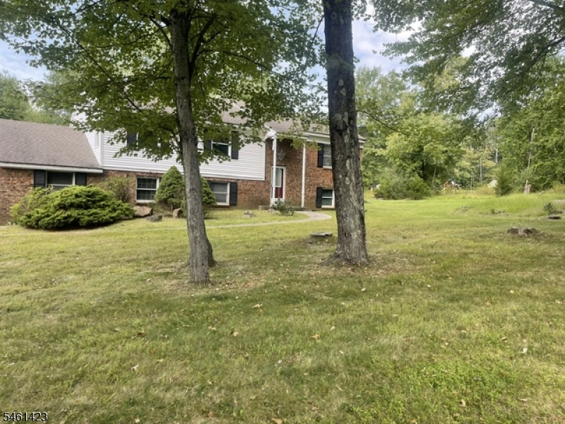 93 Dock Watch Hollow Road Warren, NJ 07059 - Photo 1 of 2 Gallery Image 1