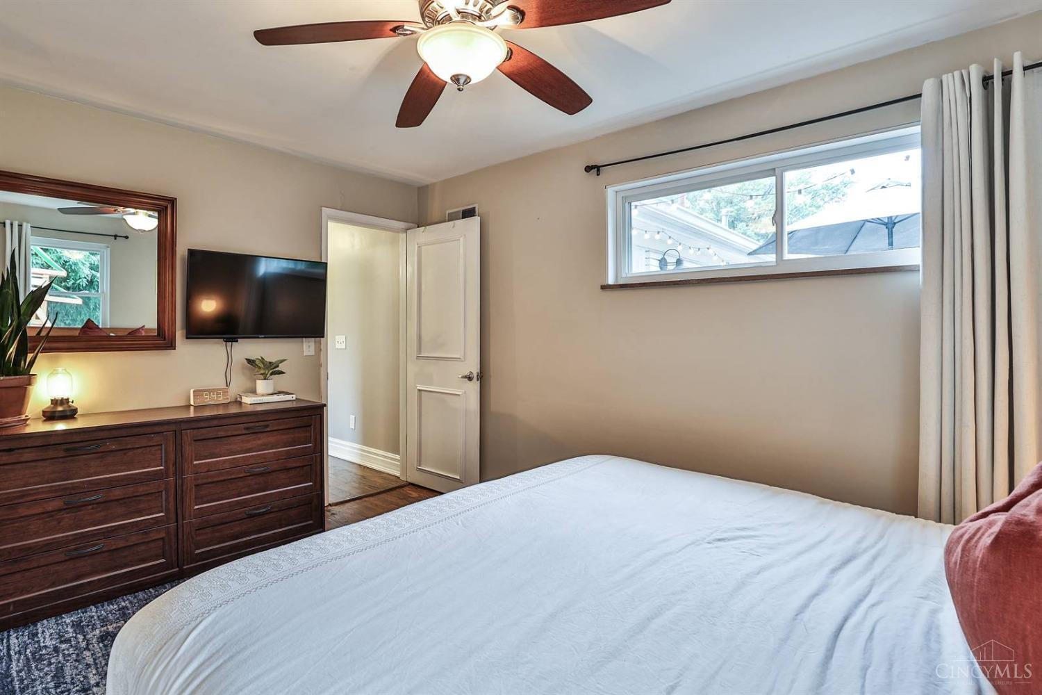 5562 Hickory Ridge Lane Cincinnati, OH 45239 - Photo 16 of 33