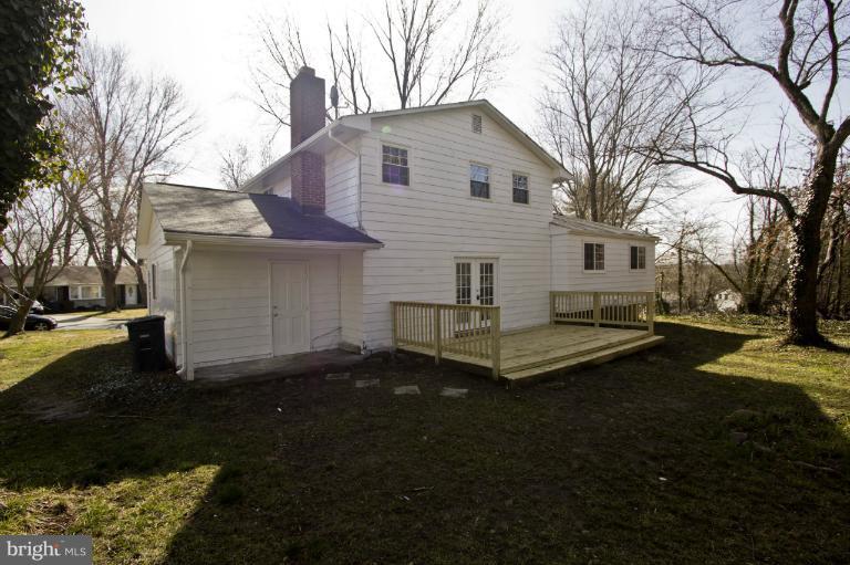 13407 Colwyn Road Fort Washington, MD 20744 - Photo 14 of 29 Exterior (Rear)