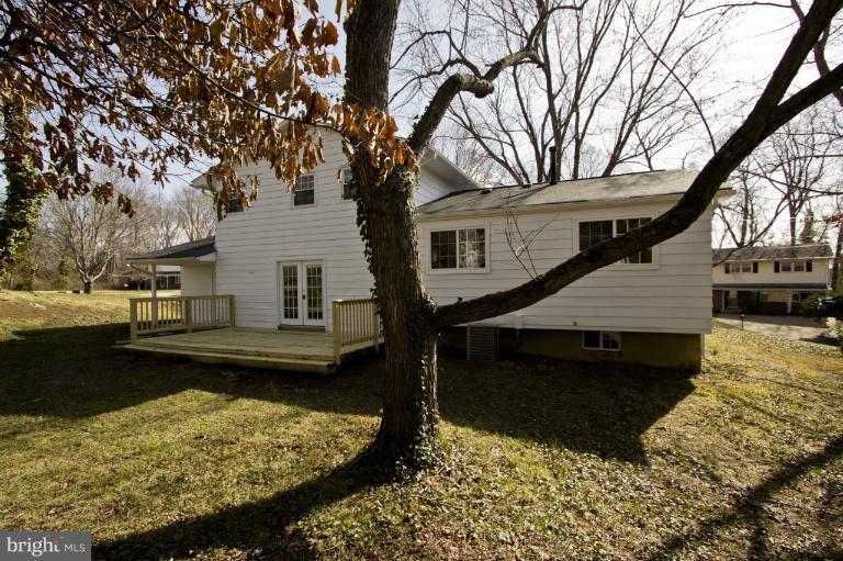 13407 Colwyn Road Fort Washington, MD 20744 - Photo 22 of 29 Exterior (Rear)