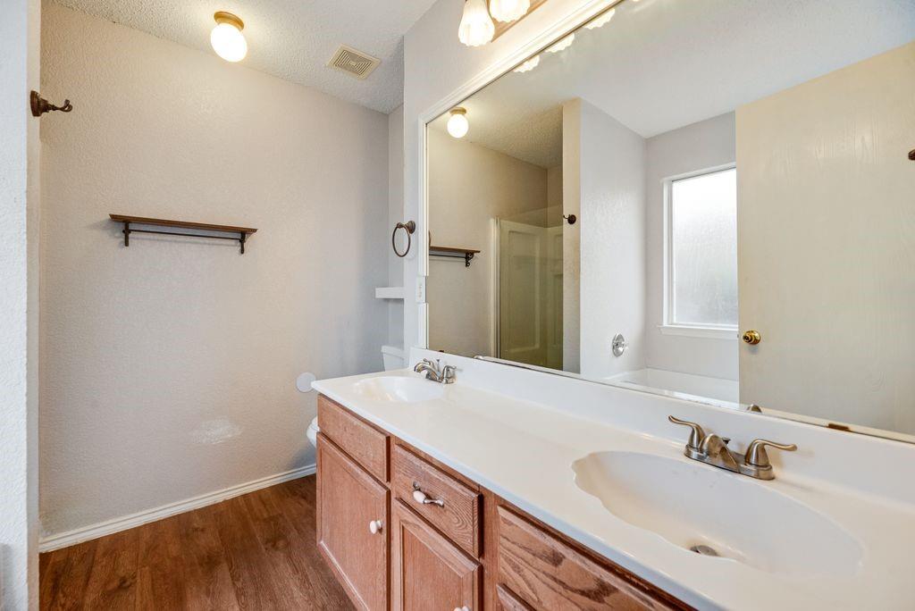 6703 Dusty Ridge Trail Arlington, TX 76002 - Photo 13 of 19
