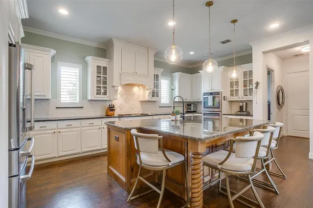 $775,000 | 4016 Jasmine Fox Lane, Arlington, TX 76005