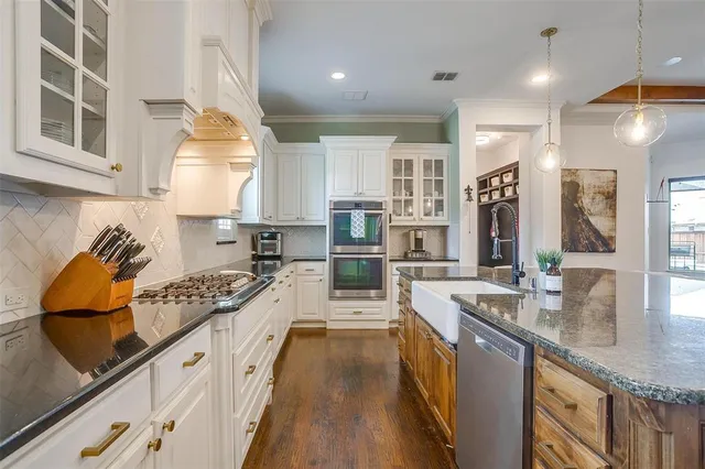 $775,000 | 4016 Jasmine Fox Lane, Arlington, TX 76005