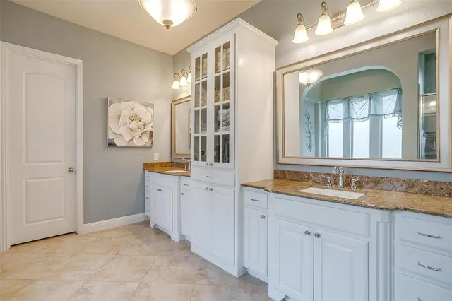 $775,000 | 4016 Jasmine Fox Lane, Arlington, TX 76005