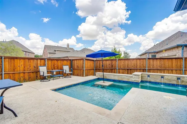 $775,000 | 4016 Jasmine Fox Lane, Arlington, TX 76005