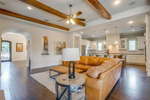 $775,000 | 4016 Jasmine Fox Lane, Arlington, TX 76005